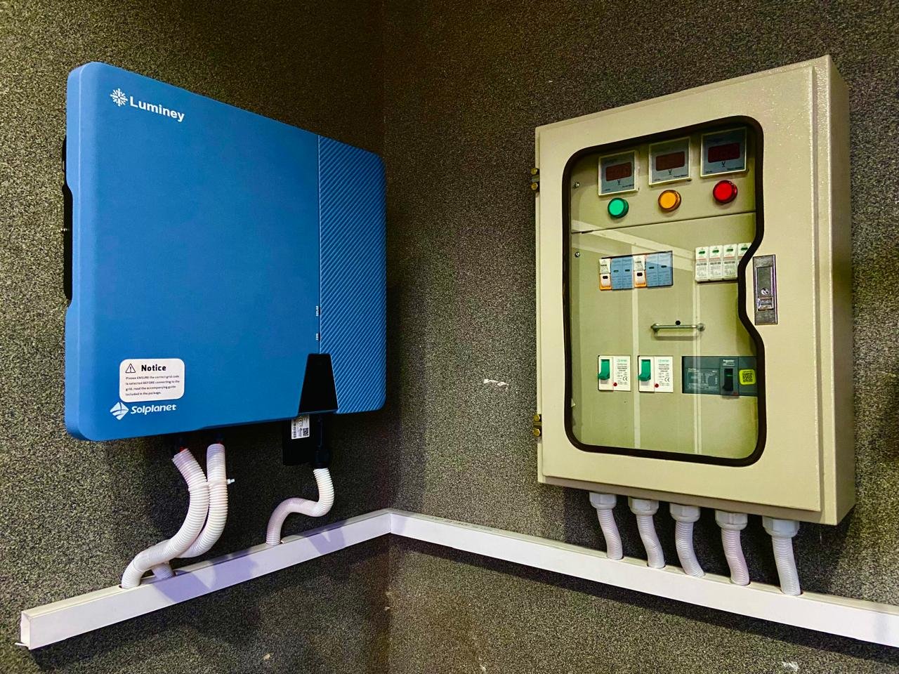 Hybrid Inverter Installation